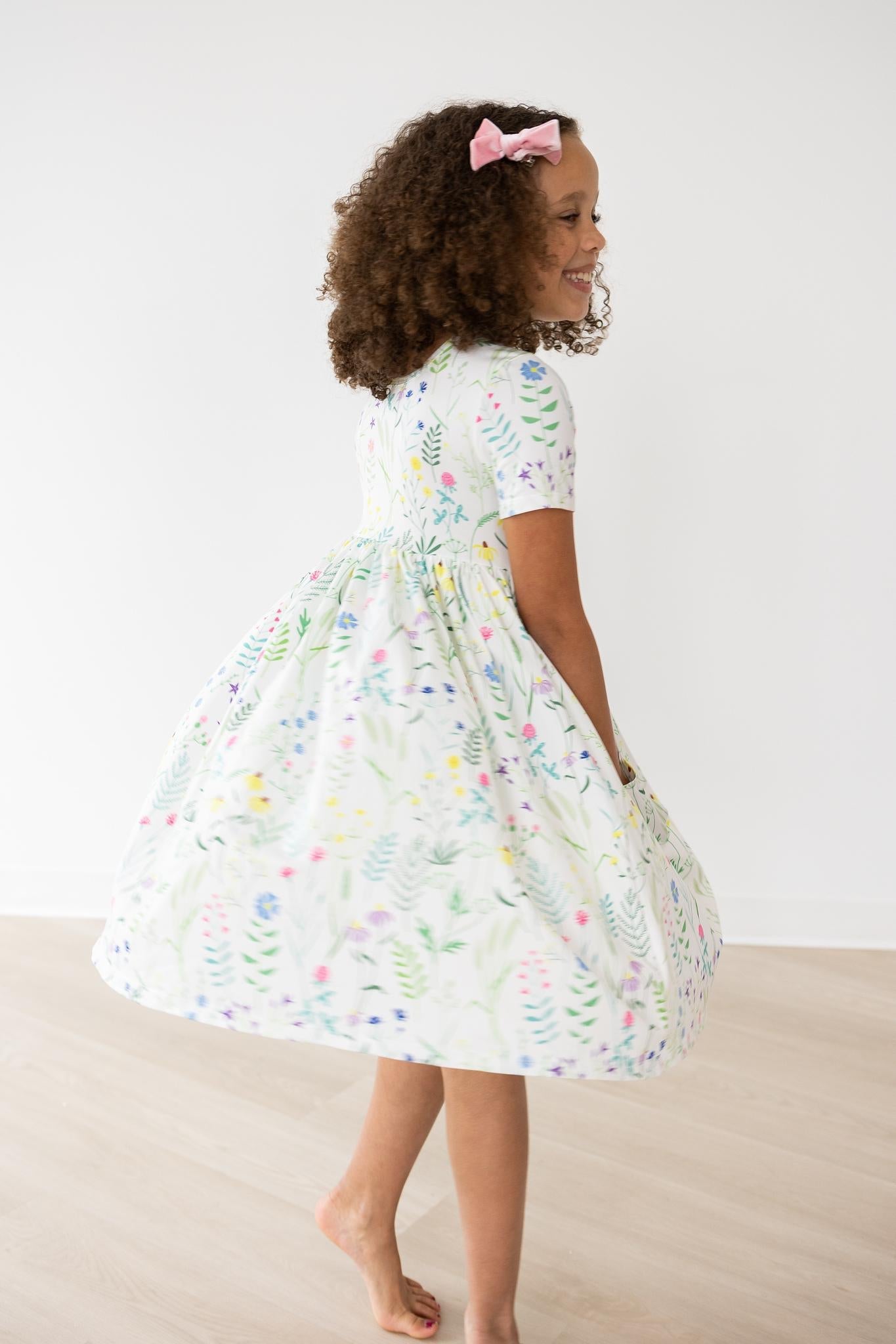 Mila & Rose Spring Dandelion Short-Sleeve Pocket Twirl Dress