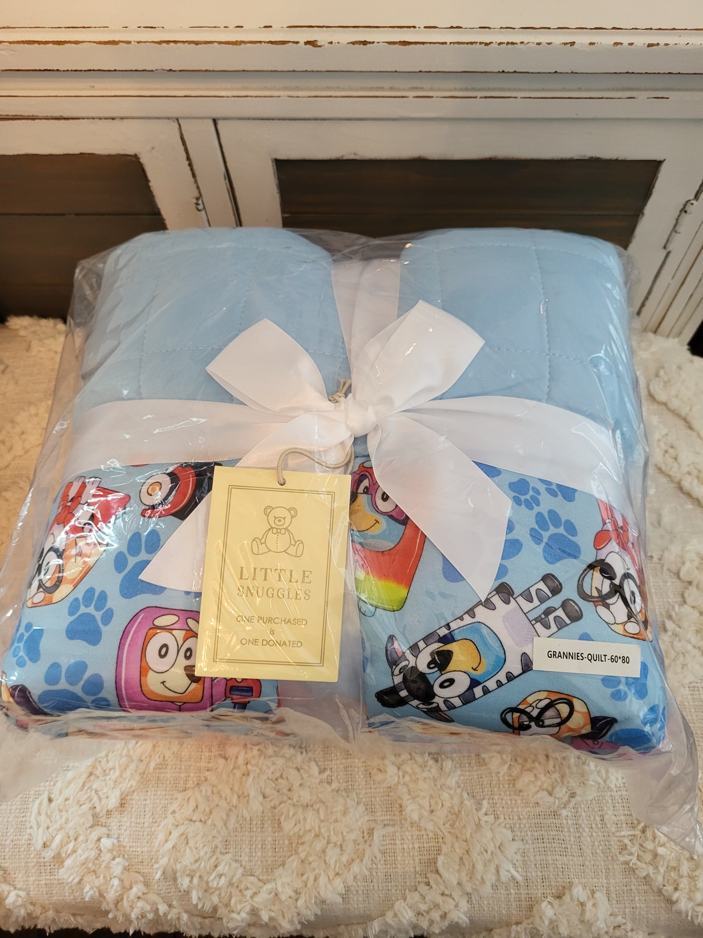 Little Snuggles Grannies Large Quilted Bamboo Blanket