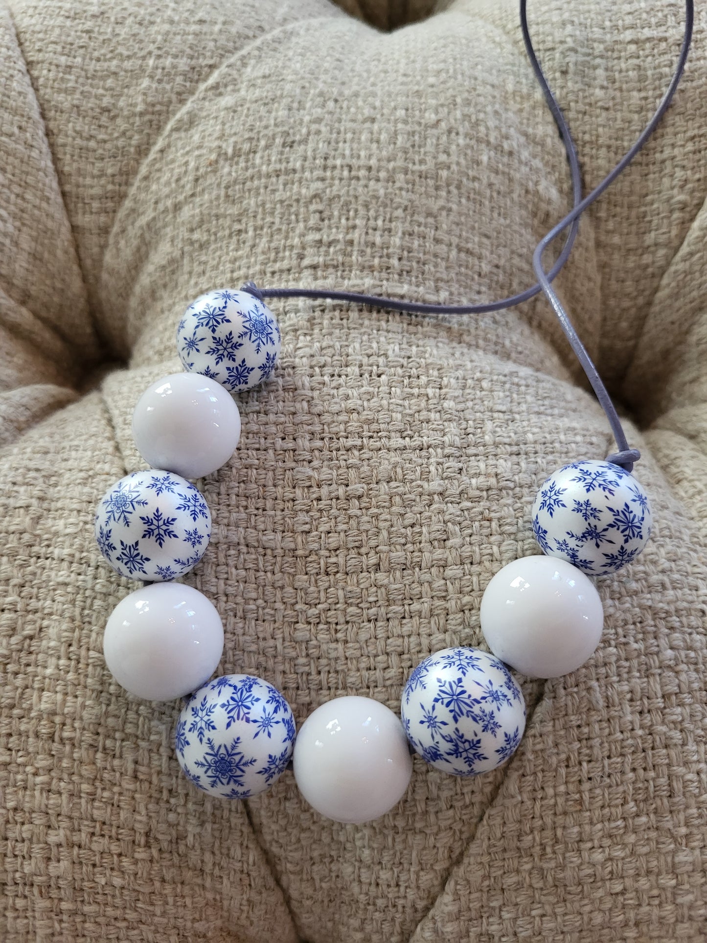 She Dreamt She Could Fly Frozen Bubblegum Necklace