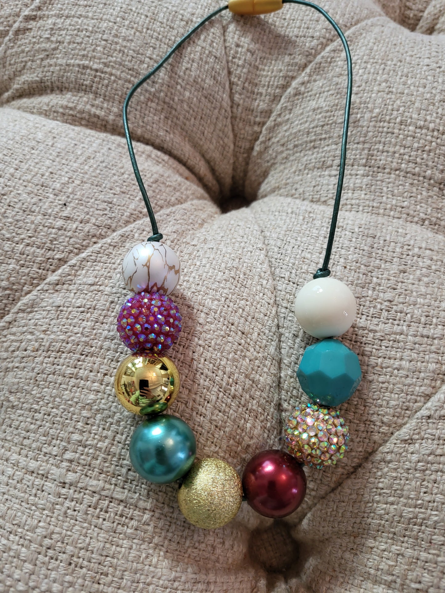 She Dreamt She Could Fly Vintage Christmas Bubblegum Necklace