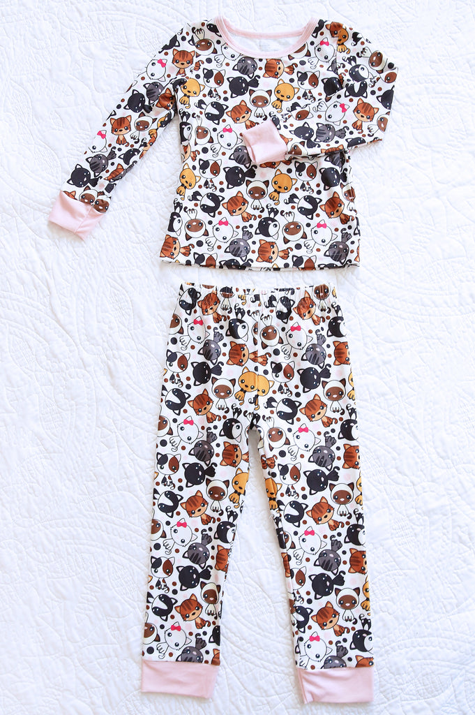 Charlie's Project Cartoon Kitties Cloud Soft Lounge Set