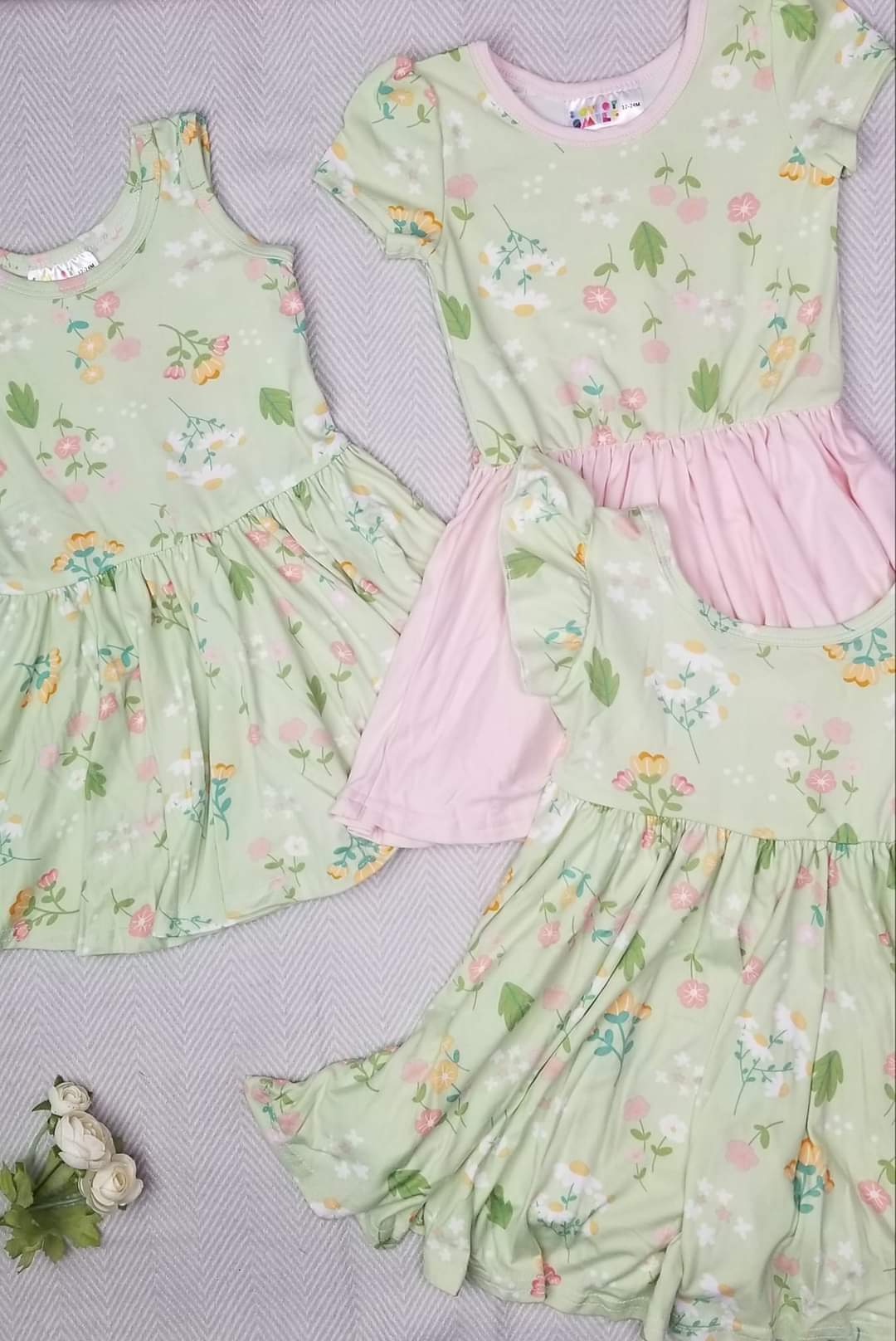 DotDotSmile Pastel Green Floral Colorblock Cap Sleeve Dress
