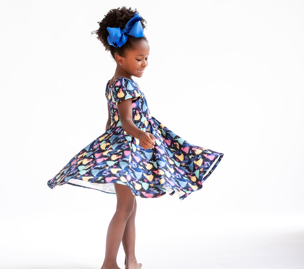 Charlie's Project Glitter Princess Short-Sleeve Hugs Twirl Dress