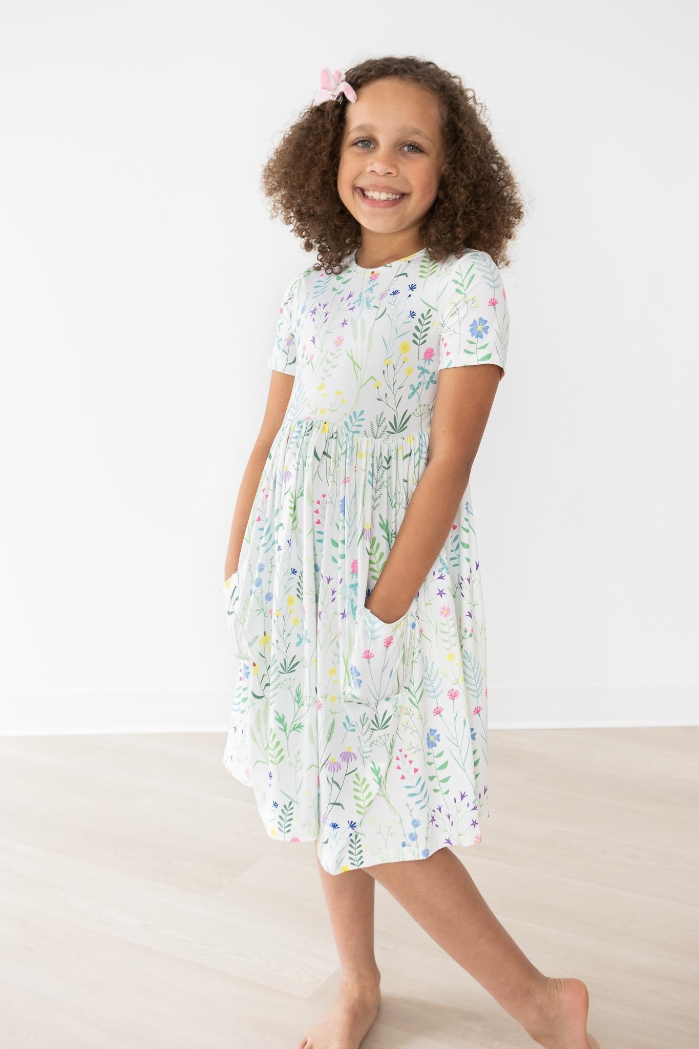 Mila & Rose Spring Dandelion Short-Sleeve Pocket Twirl Dress