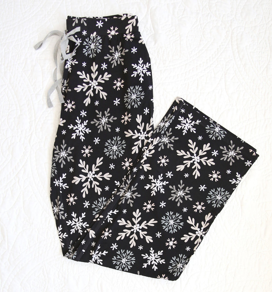 Little Snuggles Snow Mountain Adult Lounge Pants