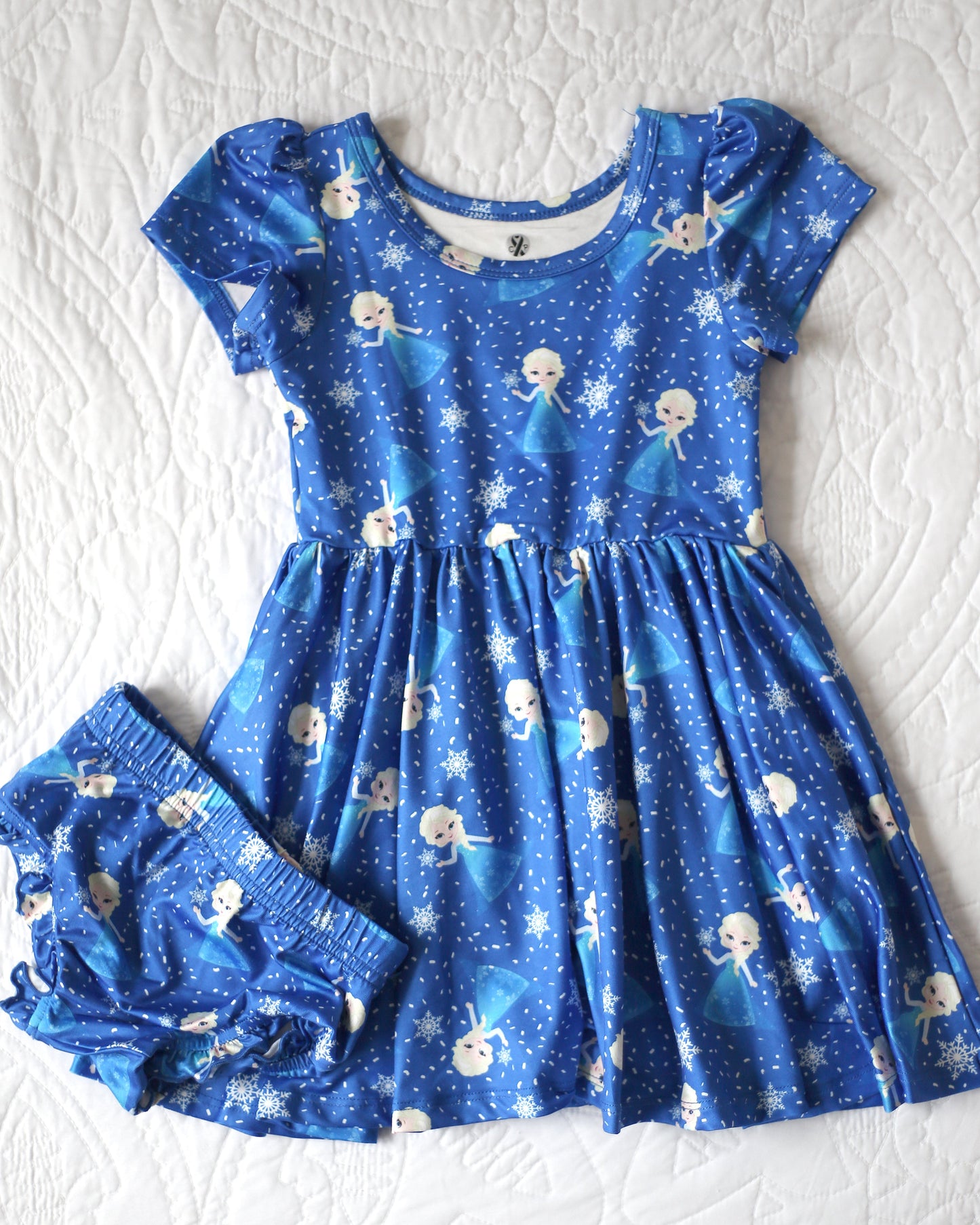 Charlie's Project Frozen Princess Short Sleeve Hugs Twirl Dress